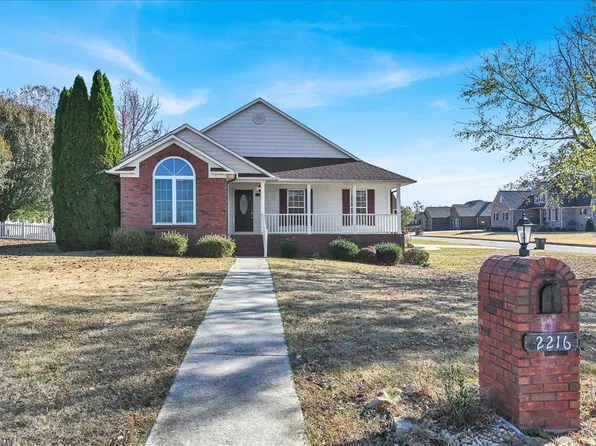 2216 Deer Run Dr SW, Cullman, AL 35057