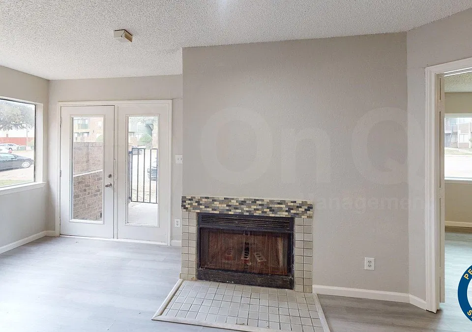 9825 Walnut St #105