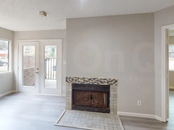 9825 Walnut St, Dallas, TX