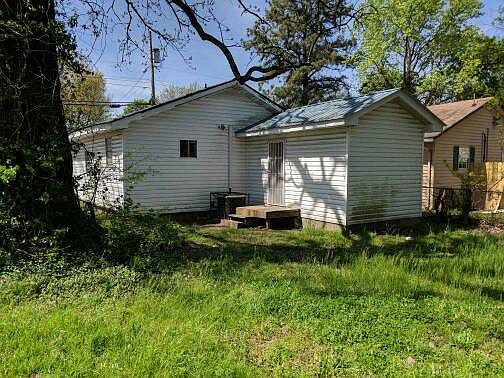4th image of 1707 Wilcox Blvd