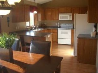 16563 Kentucky Ave, Lakeville, MN 55044