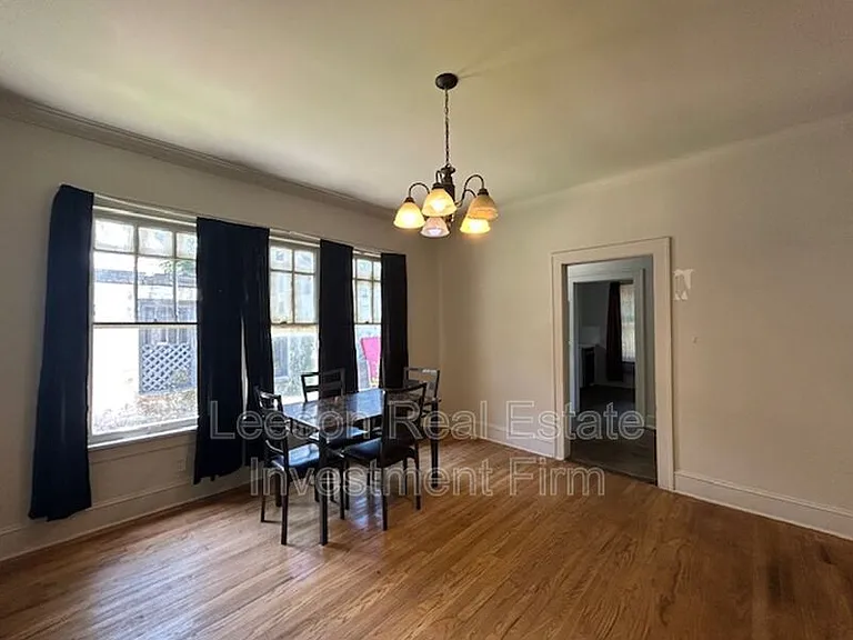 142 E Jordan St — Photo 5