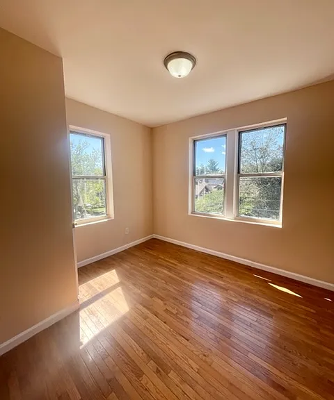 1025 N Broad St — Photo 22