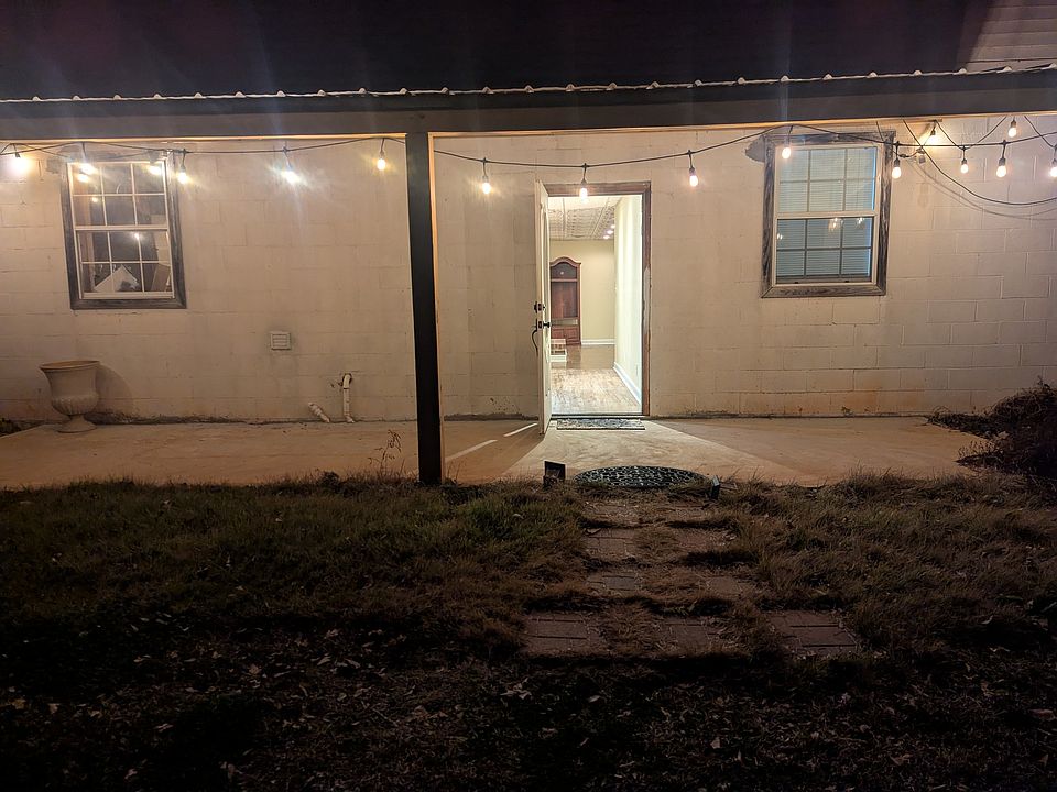 1st image of 2288 Lee Road 183