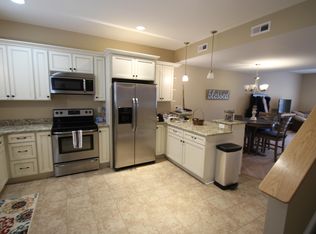 216 Blackbird Village Circle, Lewisburg, WV