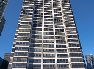 360 E Randolph St APT 3507, Chicago, IL 60601