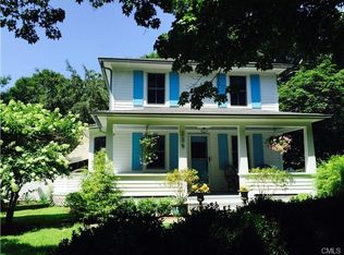 239 Main St N, Southbury, CT 06488