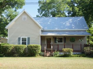 314 E Railroad St, Shellman, GA 39886