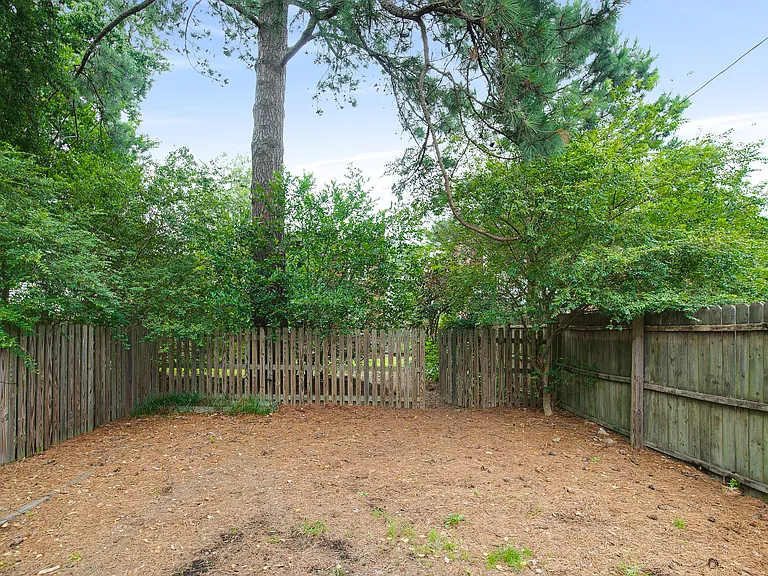 4007 Cutshaw Ave #A — Photo 20