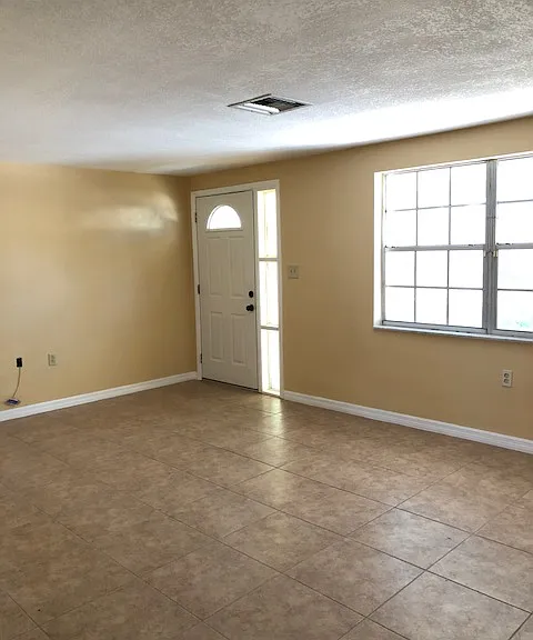 3137 Atlantis Dr — Photo 5