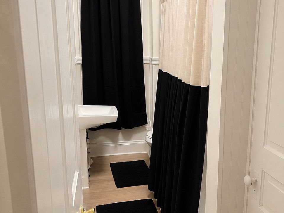 1st image of 136 E Franklin St APT 2