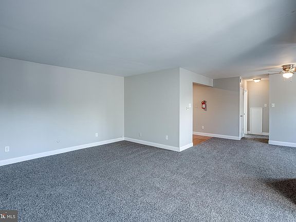 5th image of 275 Green St APT 4G7
