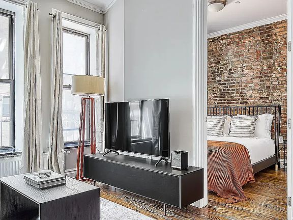 5th image of 248 Mott St #Phf