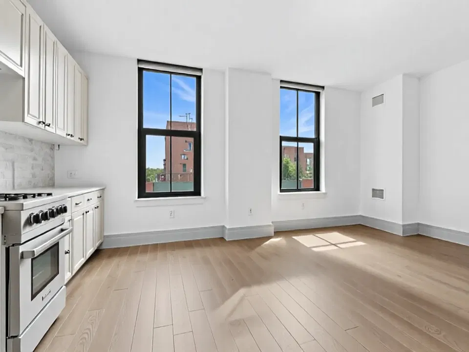 76 Schermerhorn St #12D