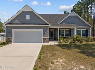 4250 Irwin Dr, Aberdeen, NC 28315
