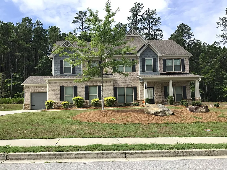 1249 Victoria Walk Ln — Photo 1