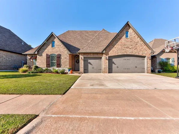19705 Rambling Creek Dr, Edmond, OK 73012