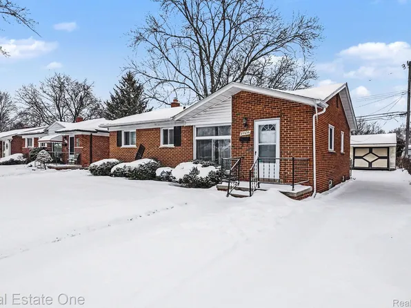 29636 Spoon Ave, Madison Heights, MI 48071