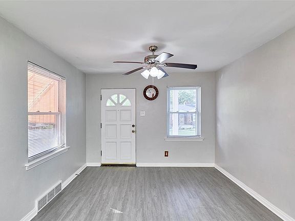 2nd image of 533 Linda Ln