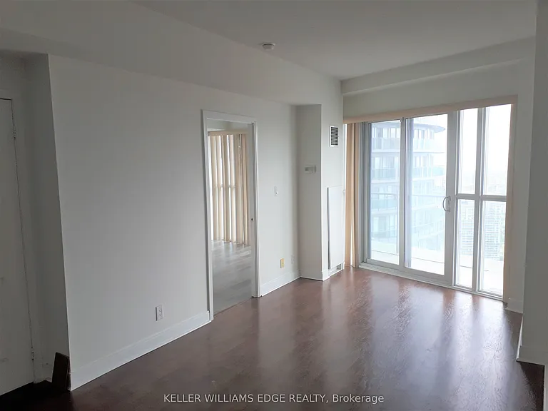 50 Absolute Ave E #3906 — Photo 4