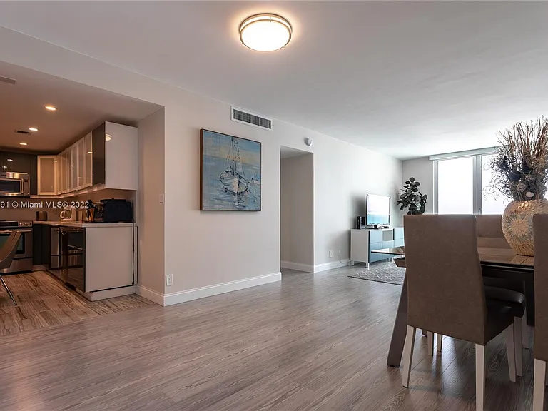 3901 S Ocean Dr #10M — Photo 10