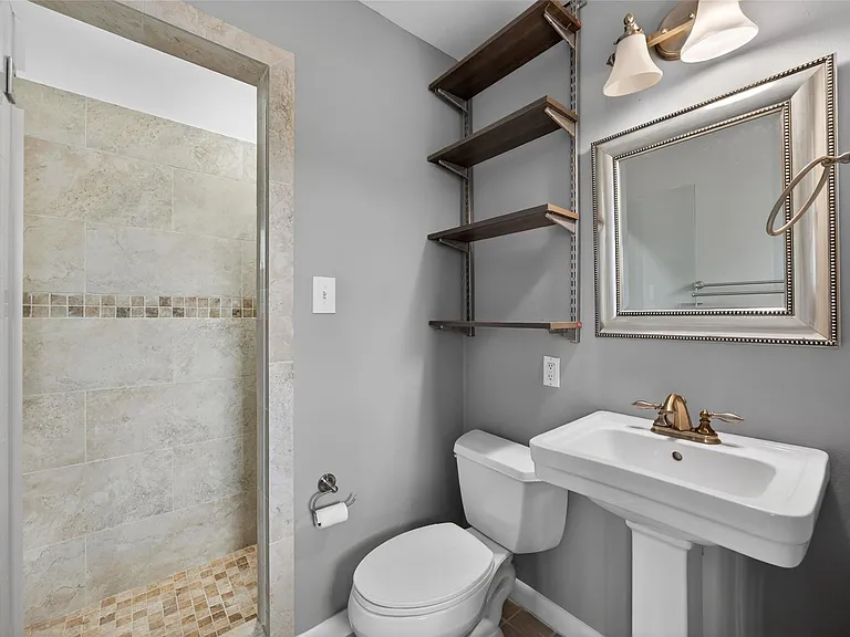 2109 Lander Ln #79 — Photo 23