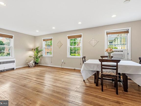 5th image of 2312 Colston Dr #C