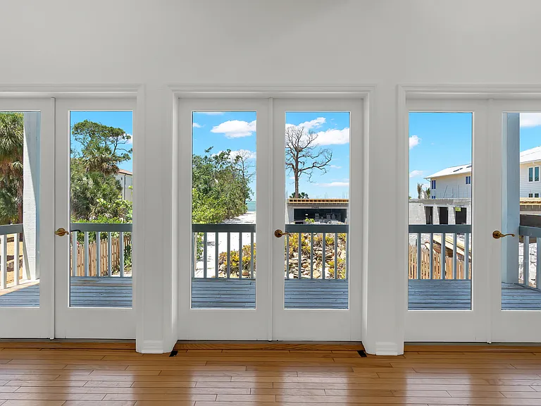 4051 Shell Rd — Photo 10