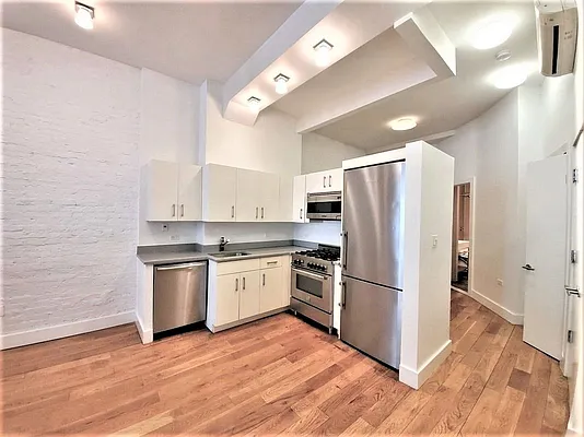 Rented by Ideal Properties Group | media 16