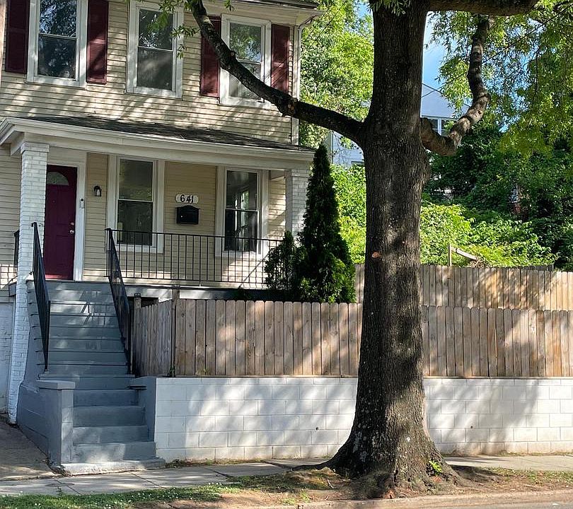 1st image of 641 49th St NE