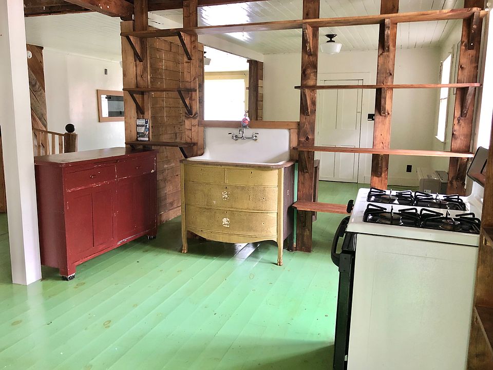 1st image of 278 Montgomery Rd #2