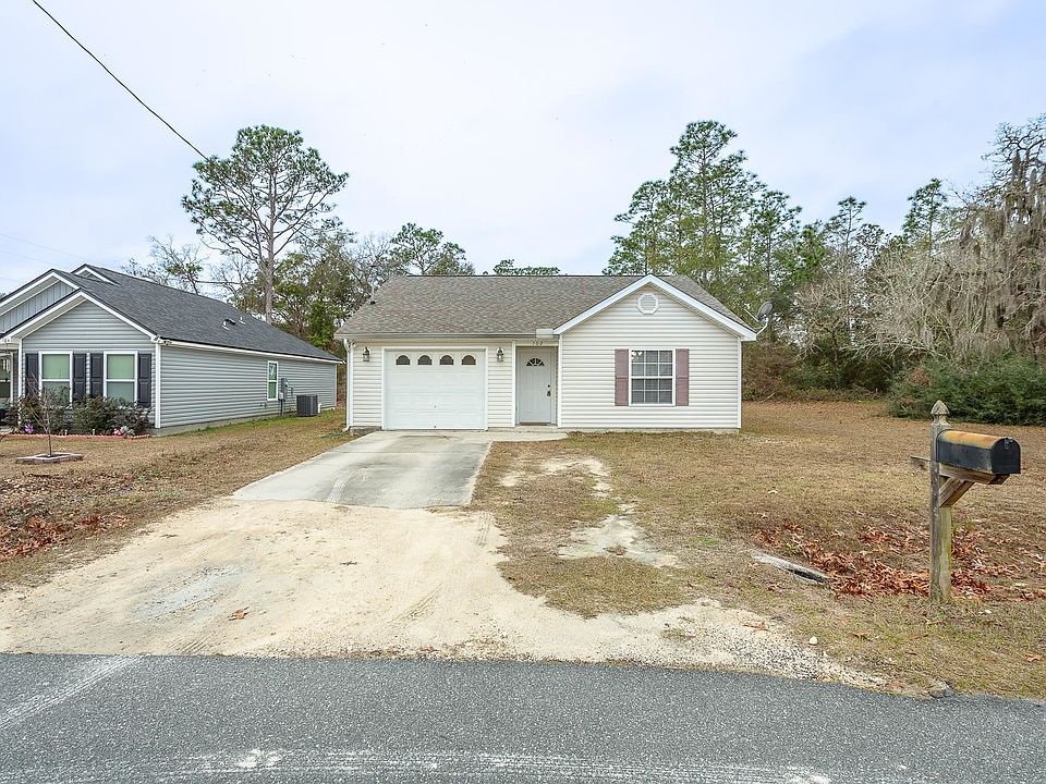 1st image of 162 Lance Ln