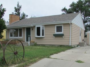 1802 Bonnie Brae St, Casper, WY 82601