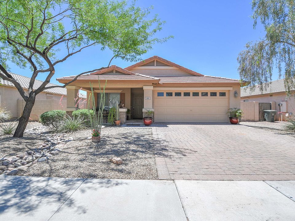 1st image of 1365 E Prickly Pear Dr