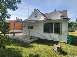 133 Mainprize St, Midale, SK S0C1S0