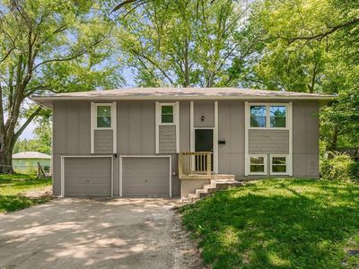 20007 E 13th St S, Independence, MO, 64057
