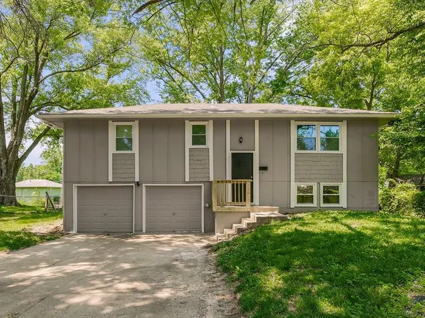 20007 E 13th St S, Independence, MO 64057