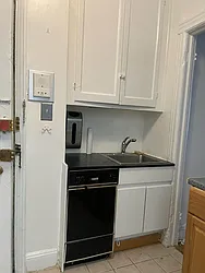 Rented by Manhattan Flats