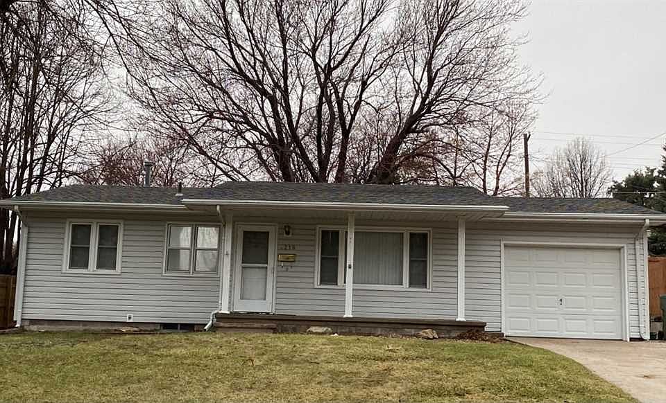 4218 G Ave Kearney Ne 68847 Zillow