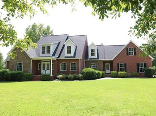 6371 Rogers Rd, Lizella, GA 31052