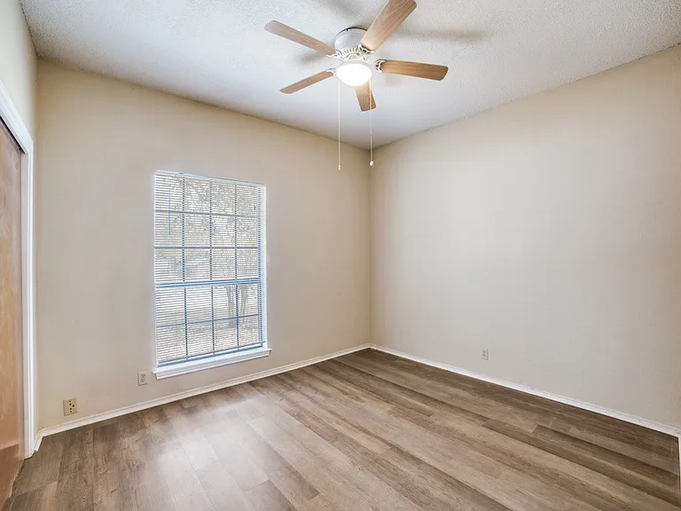 8727 Timberwilde St — Photo 21