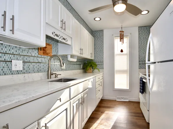 300 Buck Island Road #5D, West Yarmouth, MA 02673