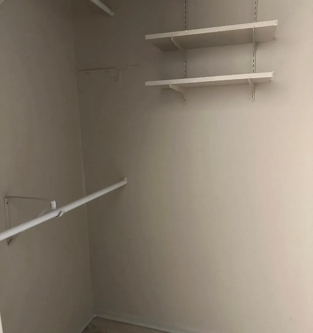 3 bed, 1100 sqft, $1,495 — Photo 3
