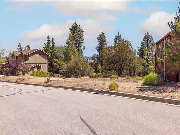 3rd image of 40587 Ironwood Dr