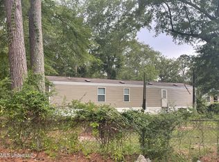 125 Southridge Rd, Richland, MS 39218