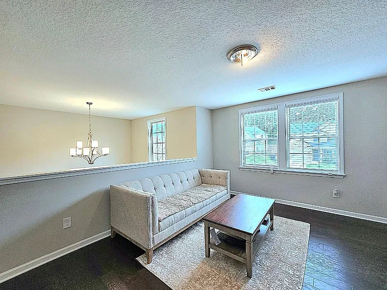 2652 Golf Mill Ct — Photo 10