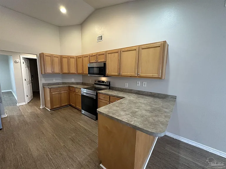 10306 Wailuku Dr — Photo 10
