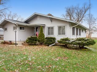 531 N Wisconsin St, Genoa City, WI 53128