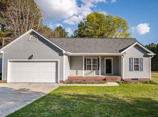 65 Spencers Gate Dr, Youngsville, NC 27596