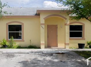 13927 SW 283rd Ter, Homestead, FL 33033
